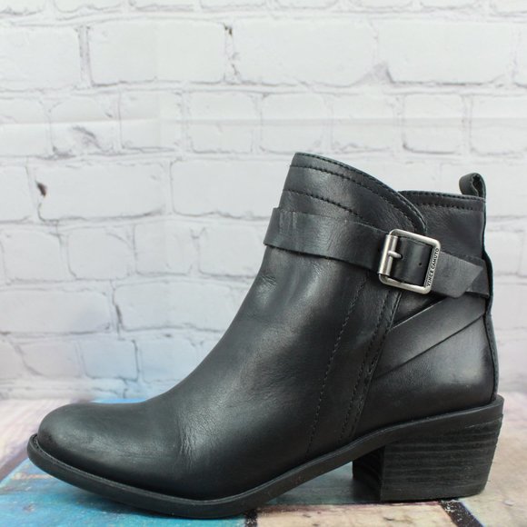 Vince Camuto Shoes - VINCE CAMUTO Side Zip Buckle Heeled Boots Size 7